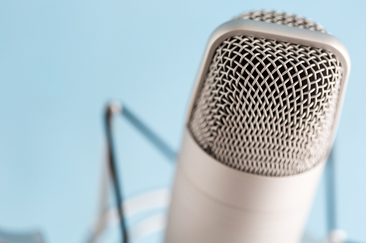 5 podcasts de marketing imperdíveis para você aprender e se divertir!